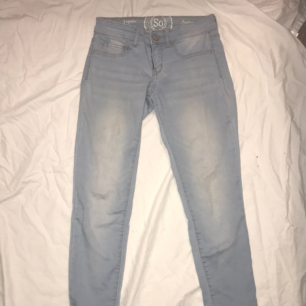 light wash jeans